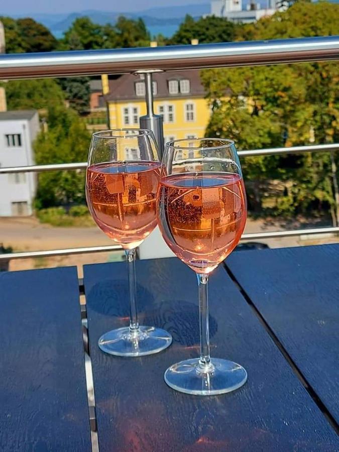 Kiss Apartman Juventus Balatonfoldvar Bagian luar foto